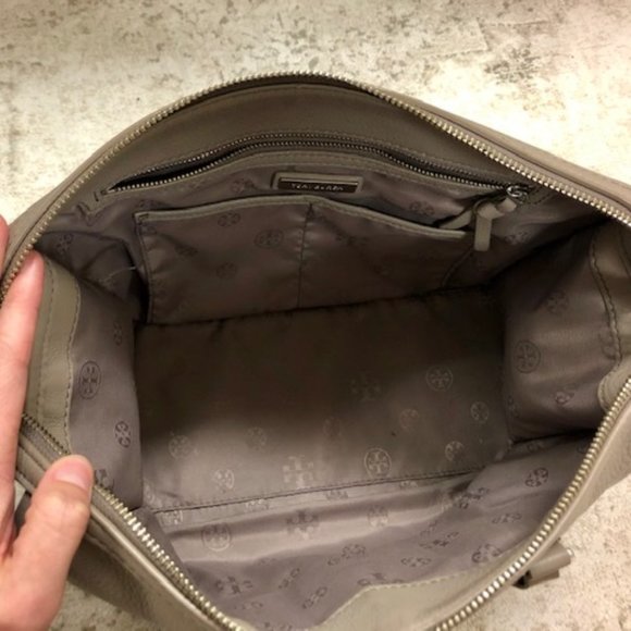 Tory Burch Britten Leather Satchel - Picture 3 of 4